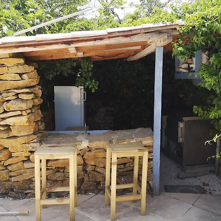 Vila Child-friendly With Pool Salazac